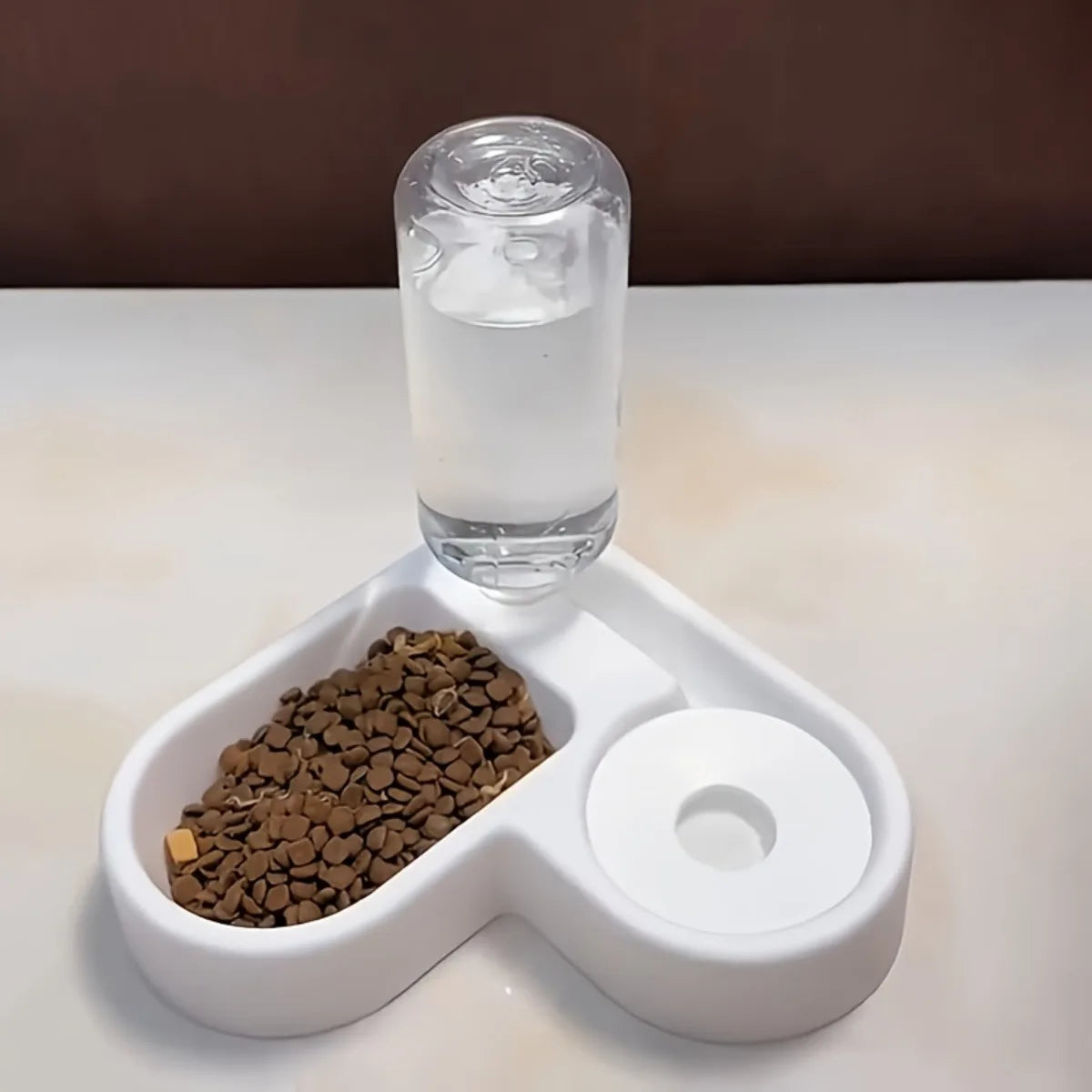 Pet Food and Water Bowl Combo Automatic Water Dispenser Anti-Spill Corner Design Plastic for Cats No Battery
